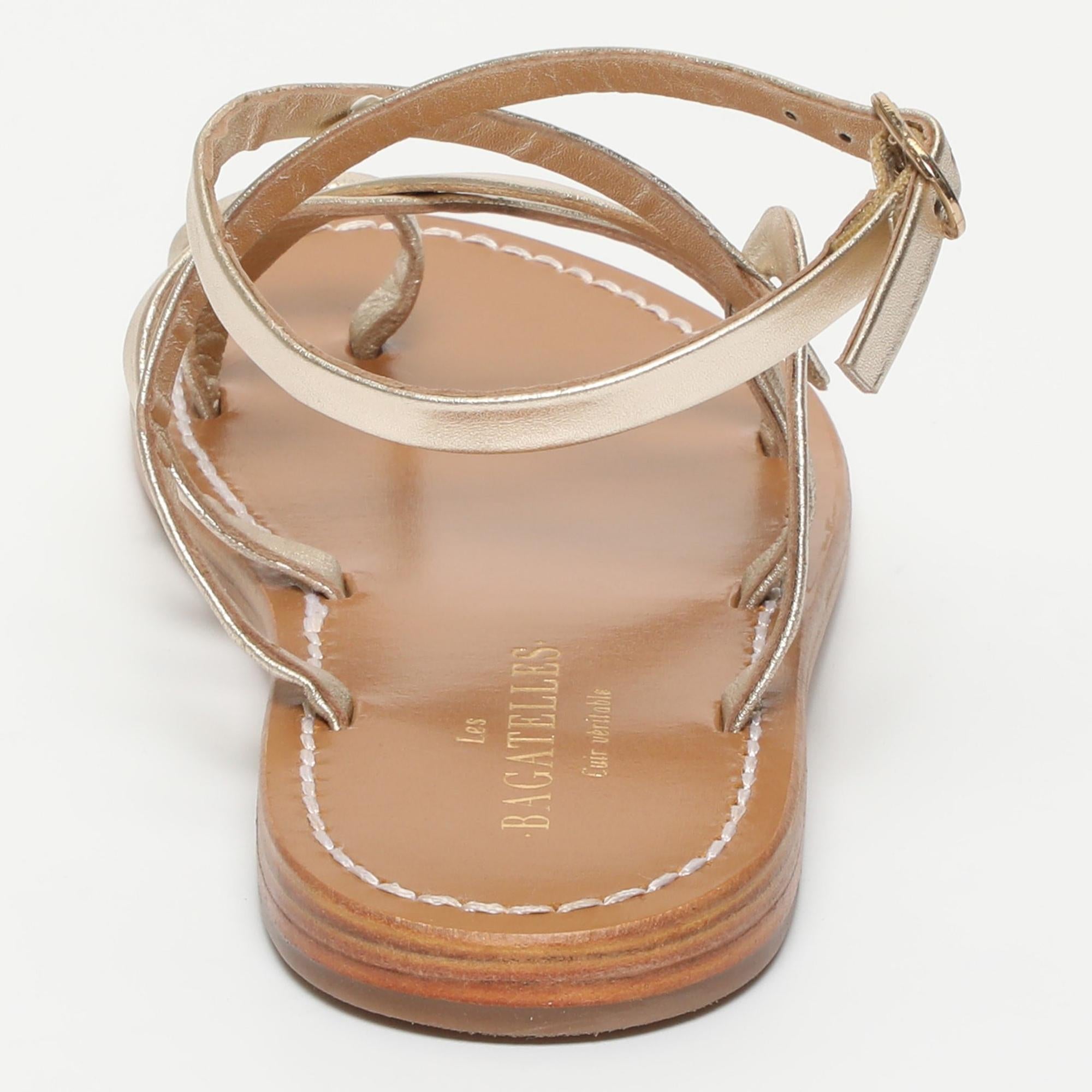BALCARSE sandales en cuir gold