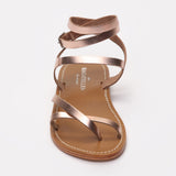 CHANDHINI sandales entre-doigts en cuir
