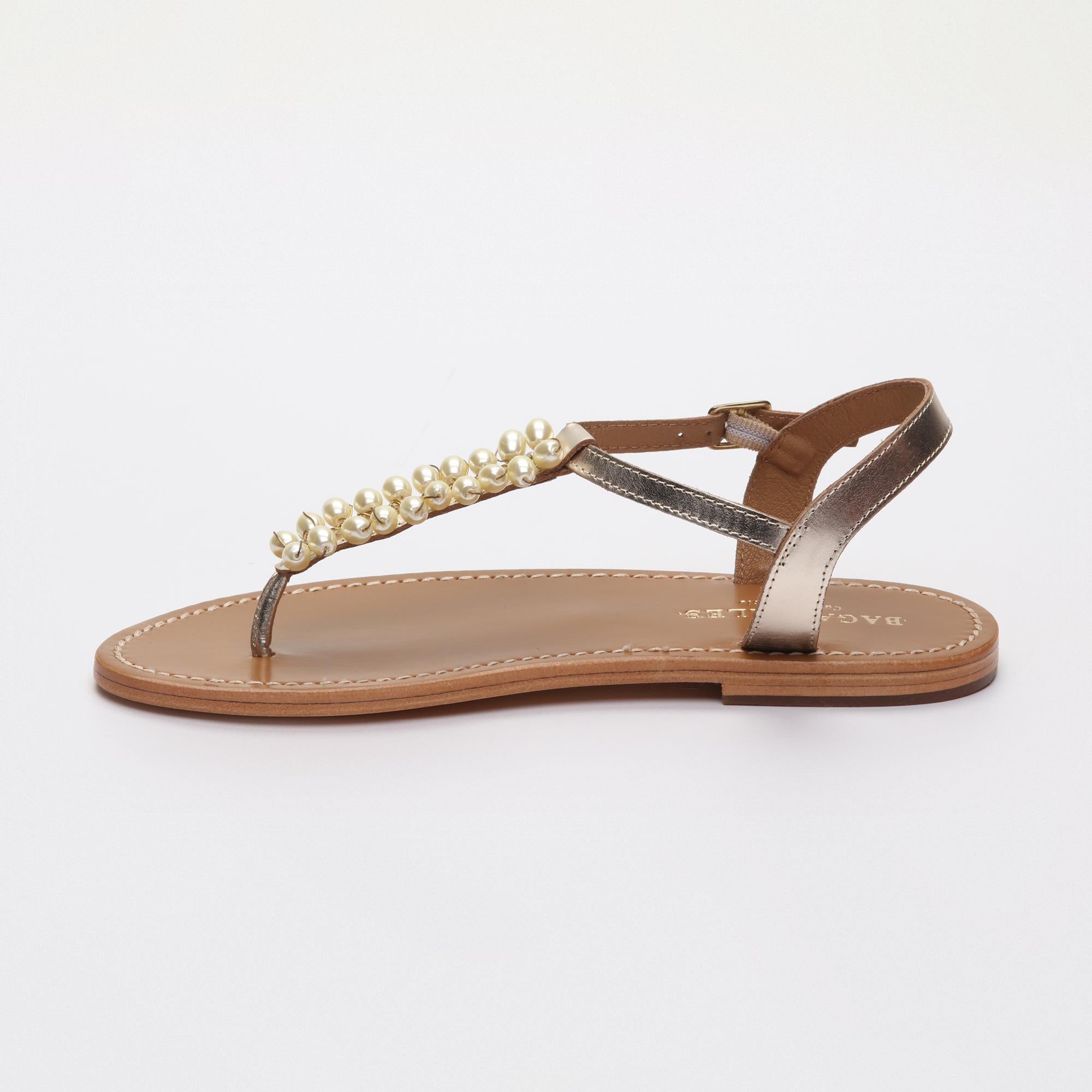 CHANDNA sandales en cuir gold