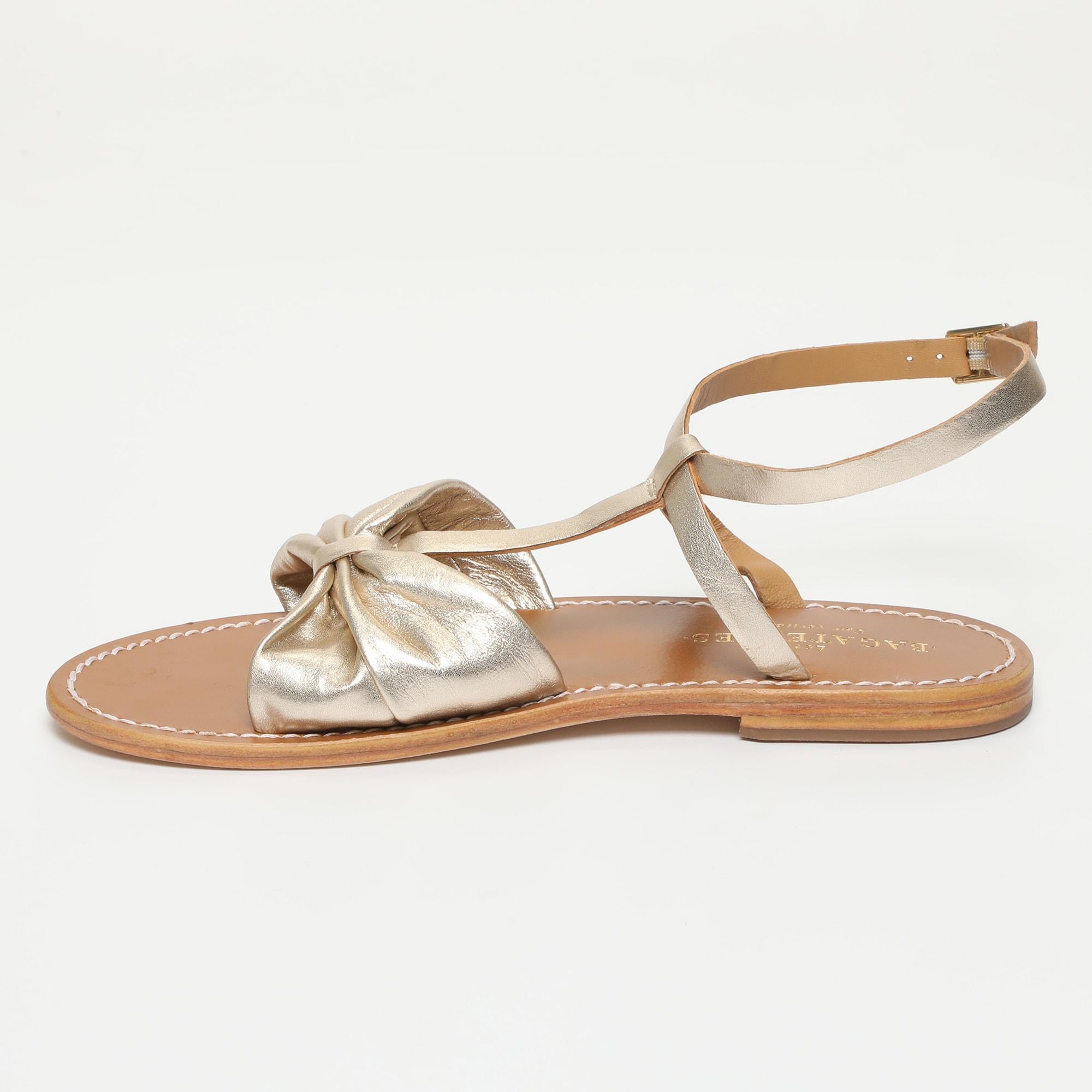 CONESA sandales en cuir platinium