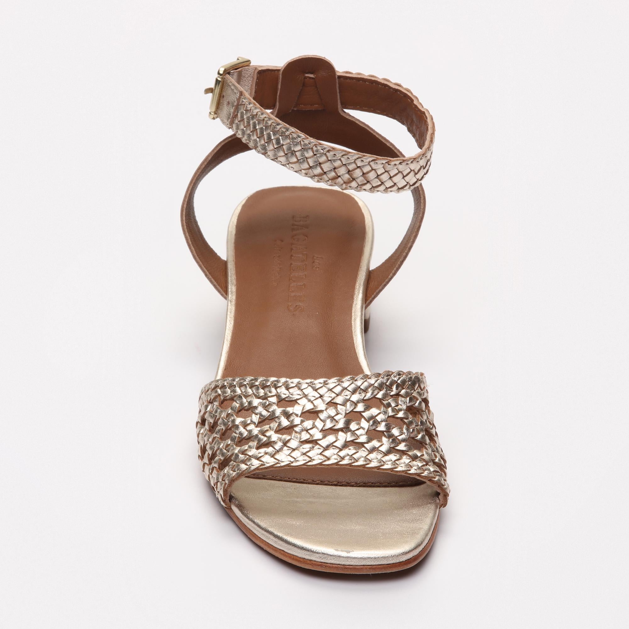 GWENIVERE sandales en cuir gold