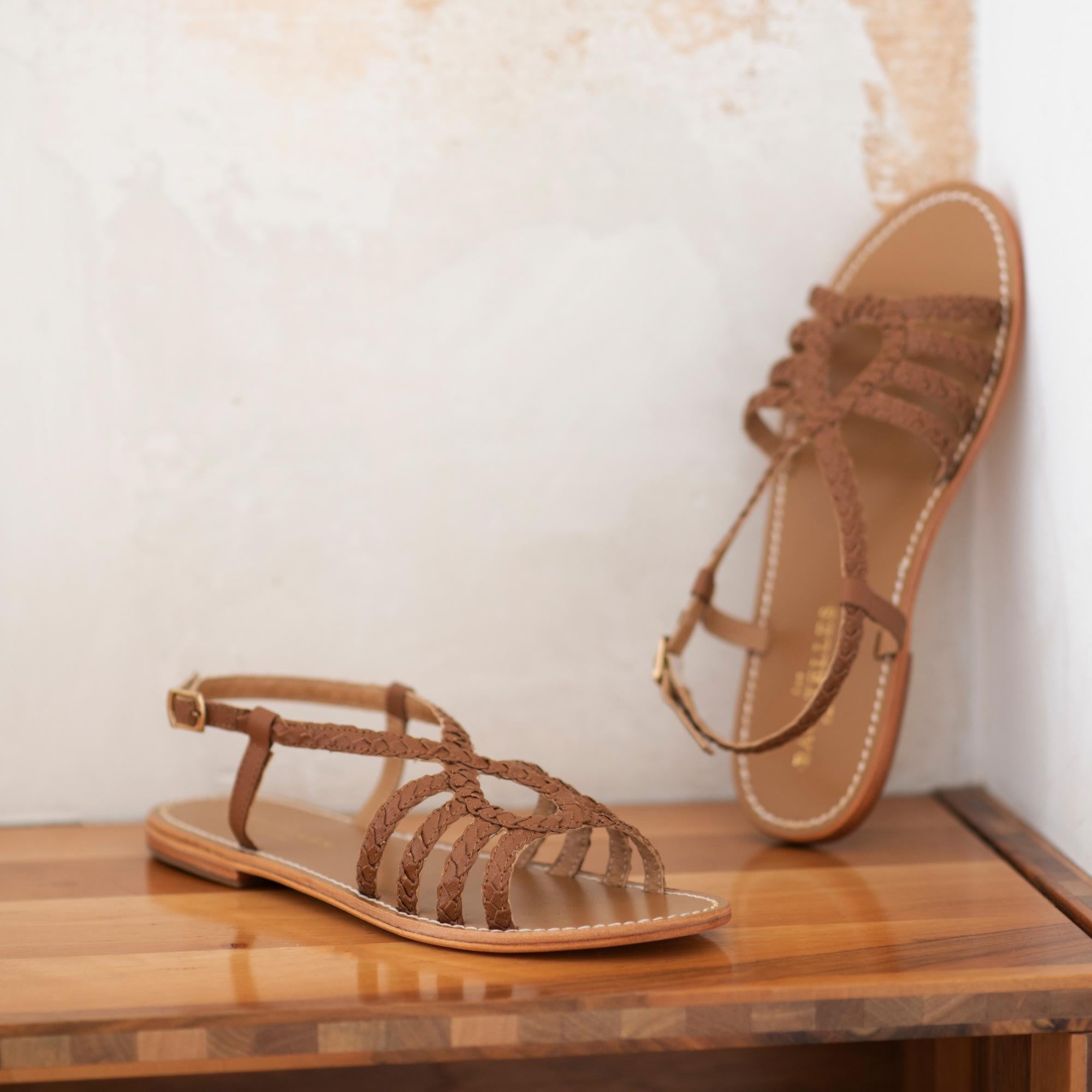 LYLA sandales en cuir camel