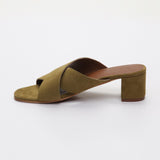NAHIA sandales en cuir olive