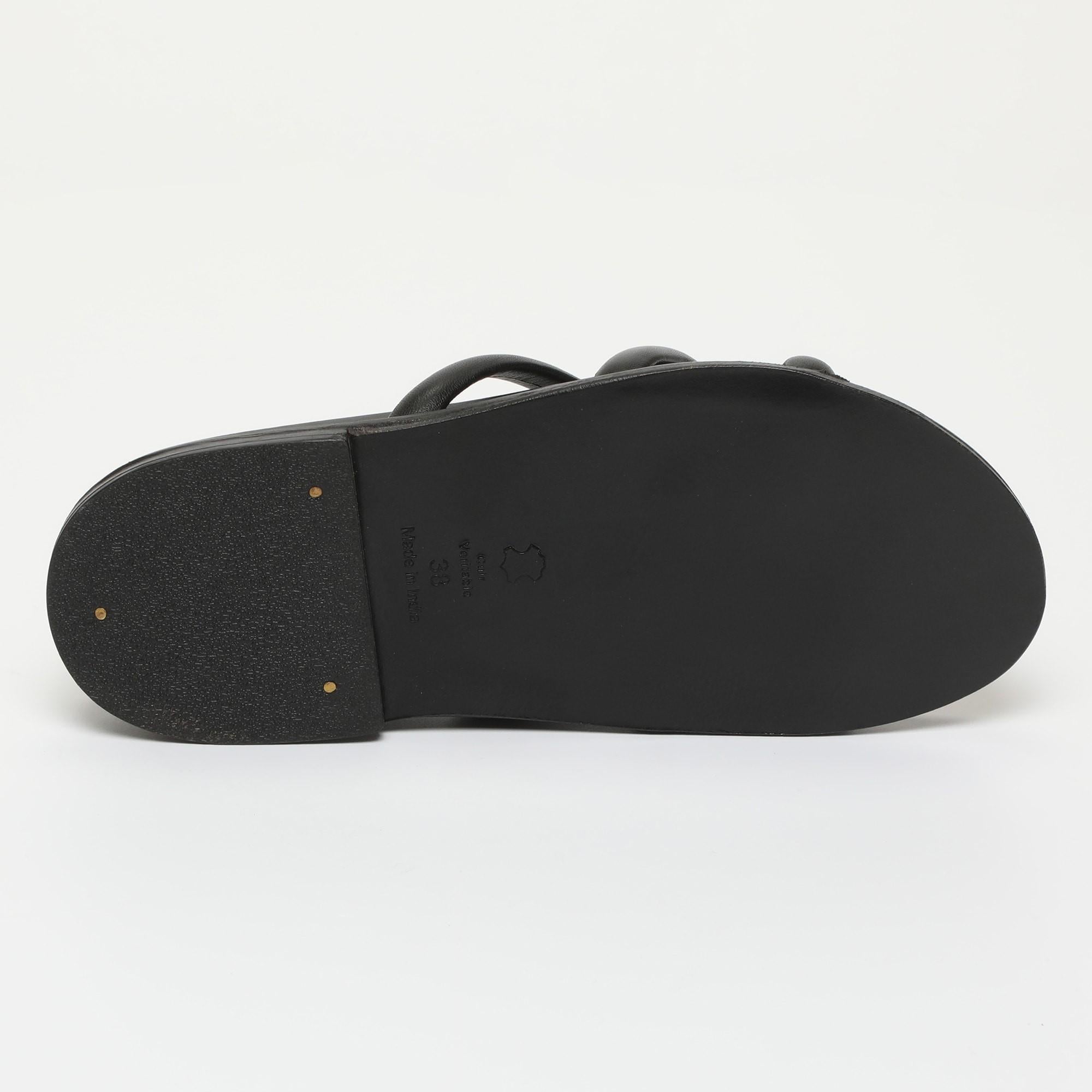 PELICURA sandales en cuir black