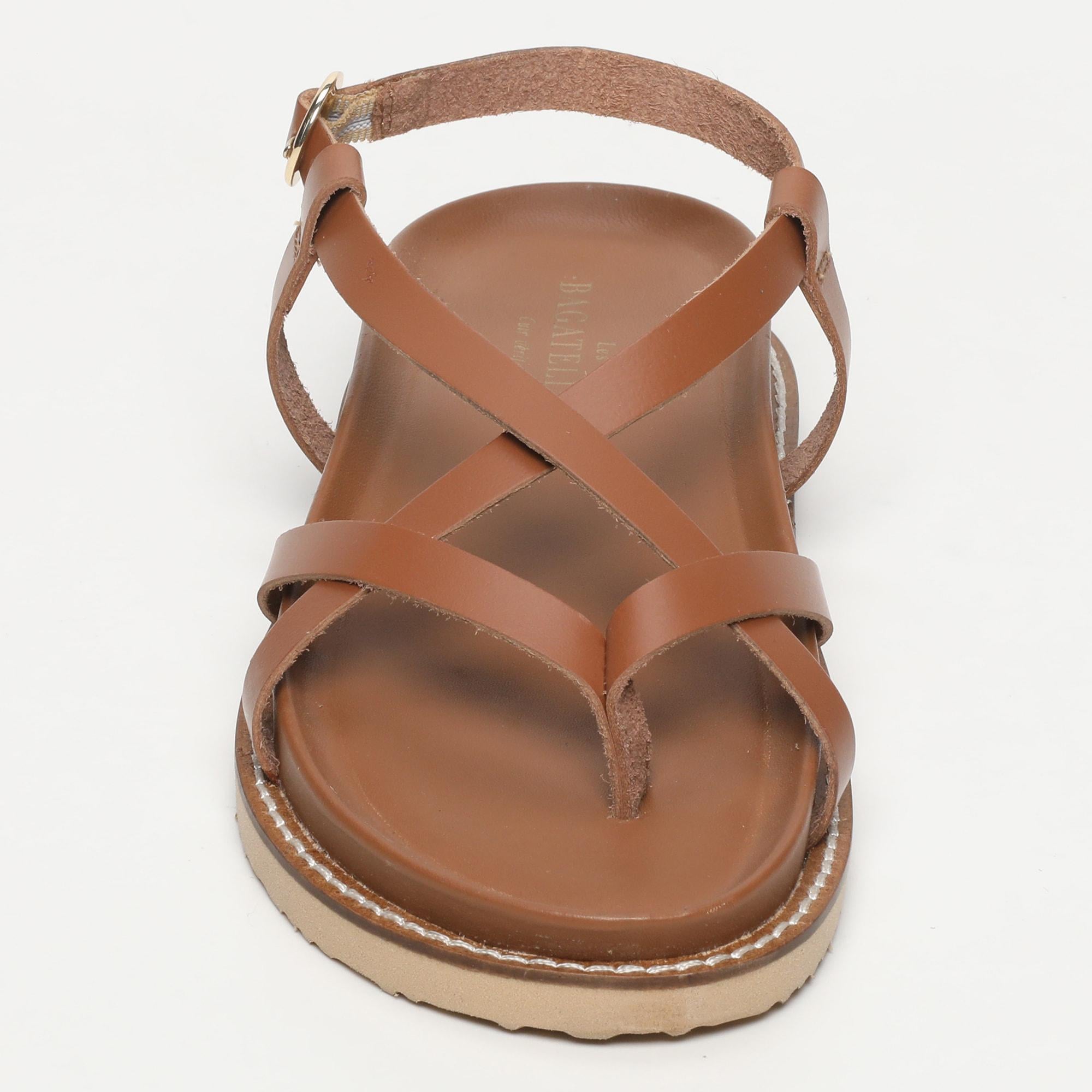 ORIGONE_sandales_en_cuir_camel-Les-Bagatelles-1.jpg