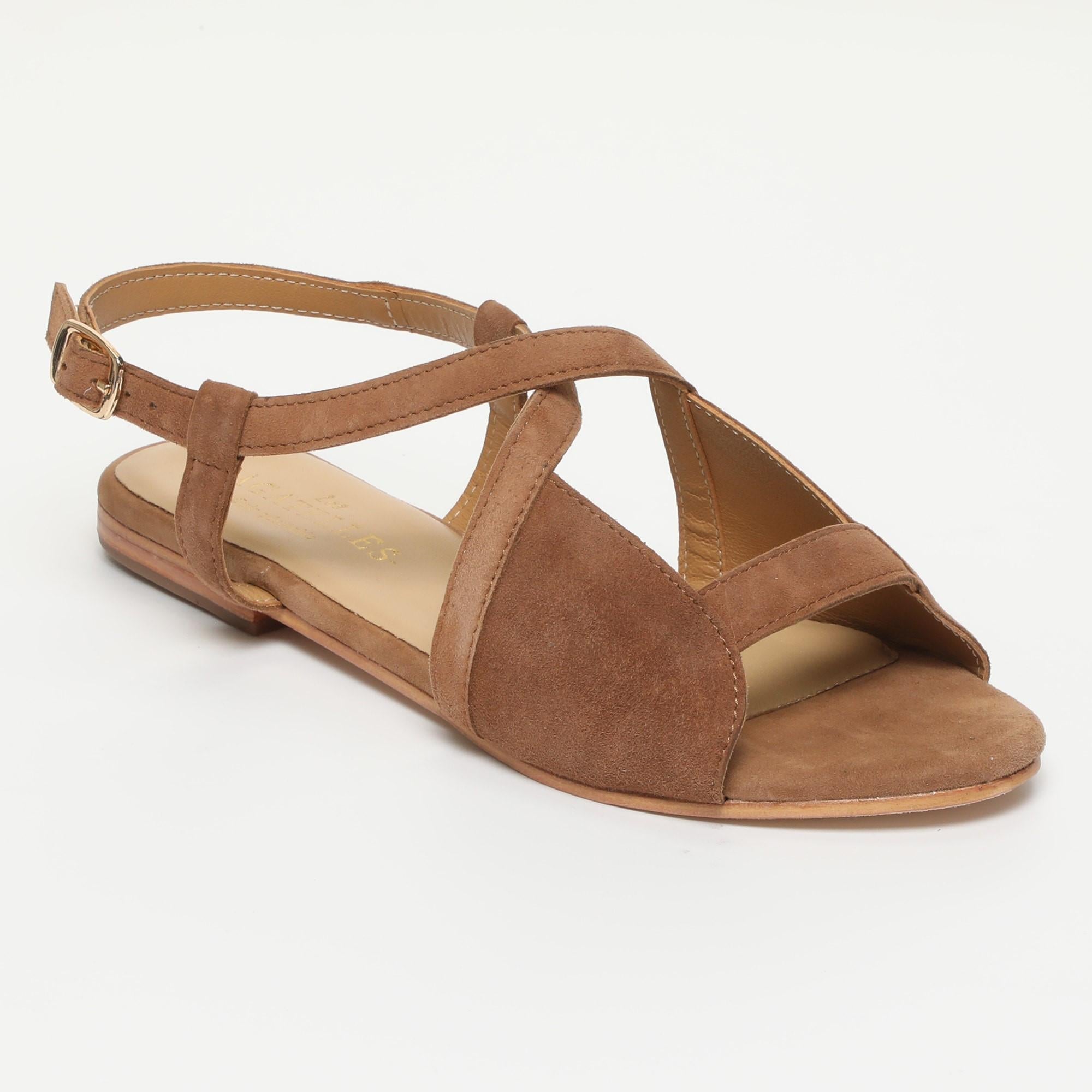 LOBERIA_sandales_en_cuir_camel-Les-Bagatelles-1.jpg