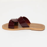 ADITRI mules en cuir blackberry verni