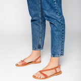 AMADRYA Sandale neutre en cuir